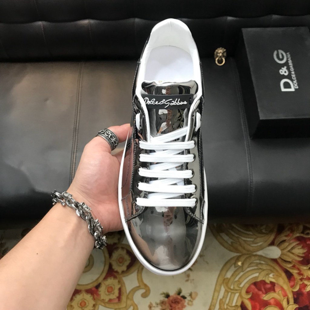 D*G sneaker